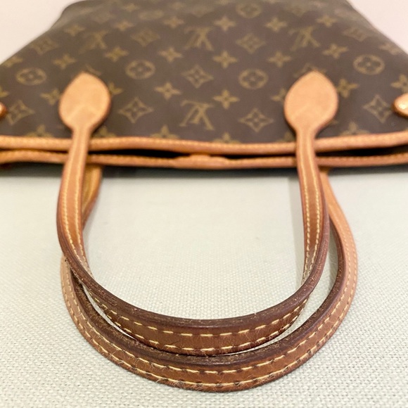 Authentic Louis Vuitton Monogram ‘Neverfull’ PM - Picture 8 of 15